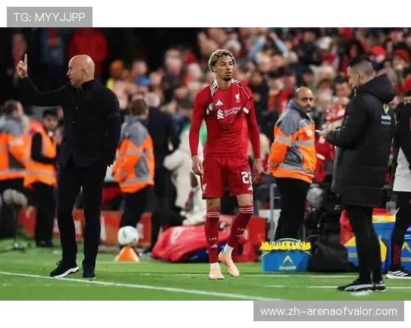 埃基蒂克13场斩获6球1助表现高光 身价飙升至9500万欧 埃基蒂克13场斩获6球1助表现高光 身价飙升至9500万欧