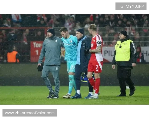 波鸿vs柏林联合比赛因暴雪延期，安全委员会评估场地状况